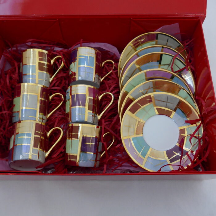 Tasses à café multicolores en porcelaine – Image 3
